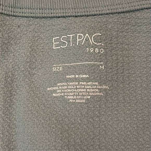 EST.PAC Vintage top - Picture 4 of 8